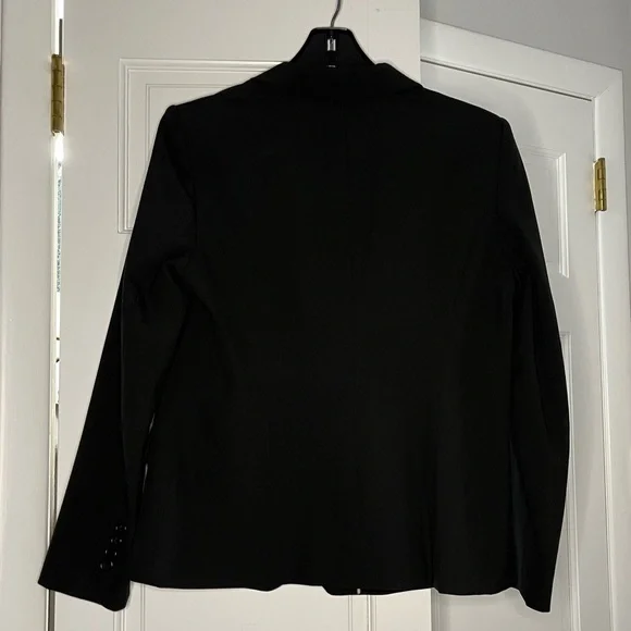Ann Taylor Black Blazer Classic Tailored Fit
